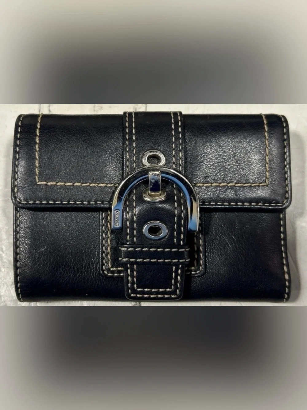 Rare Coach SoHo Vintage Black Leather Snap Wallet with Silver Buckle! EUC!